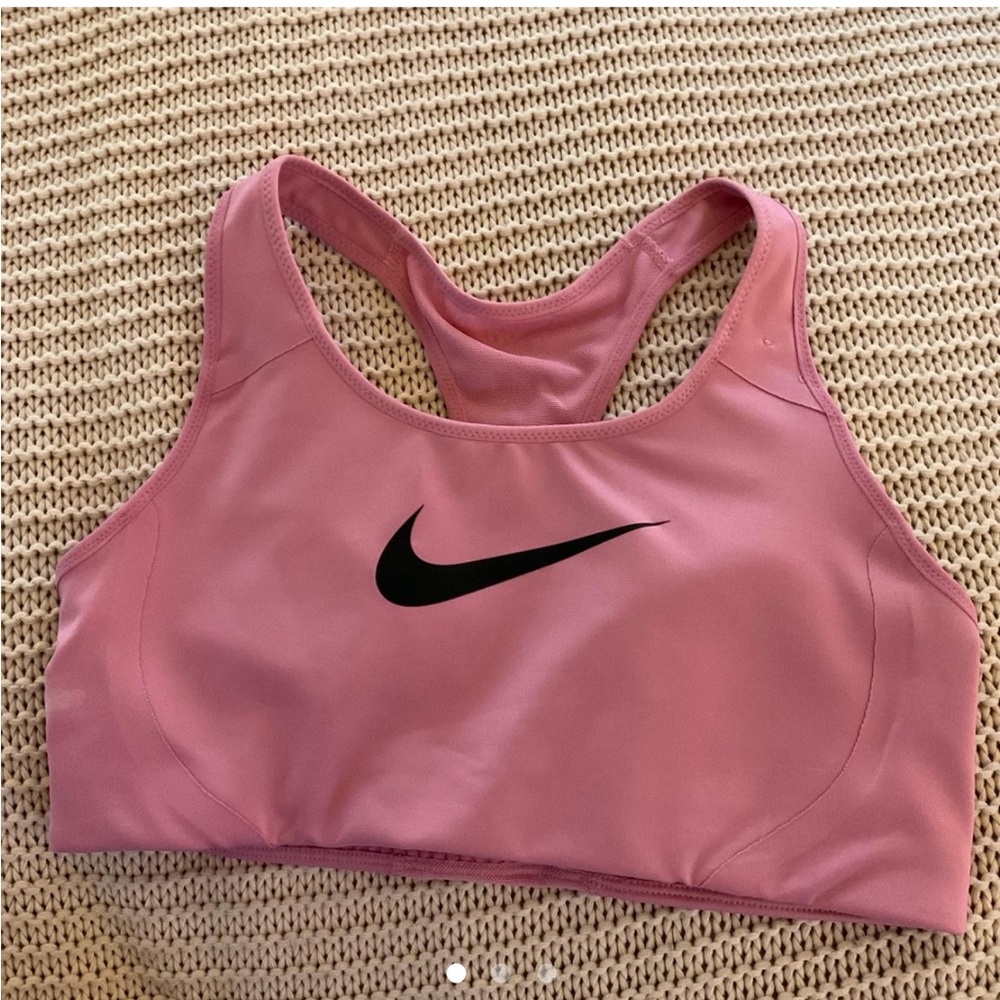 nike sports bra